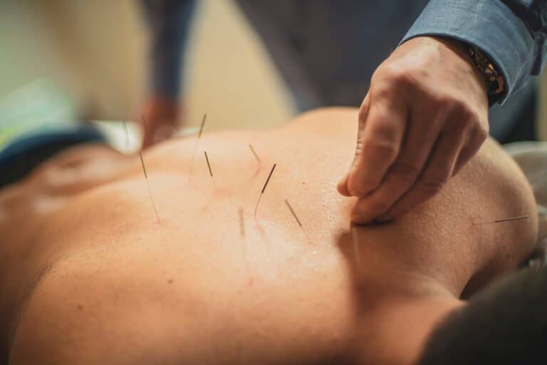 Read more about the article Acupuncture for cervical spine problems explained